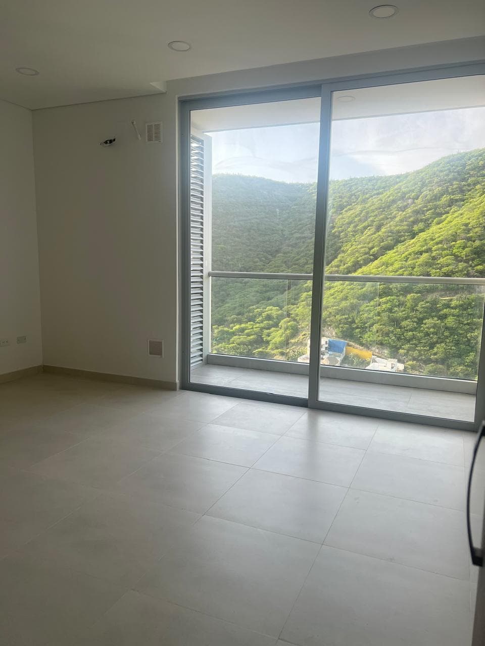 DELVENTO APARTAMENTO LISTO PARA ESTRENAR 