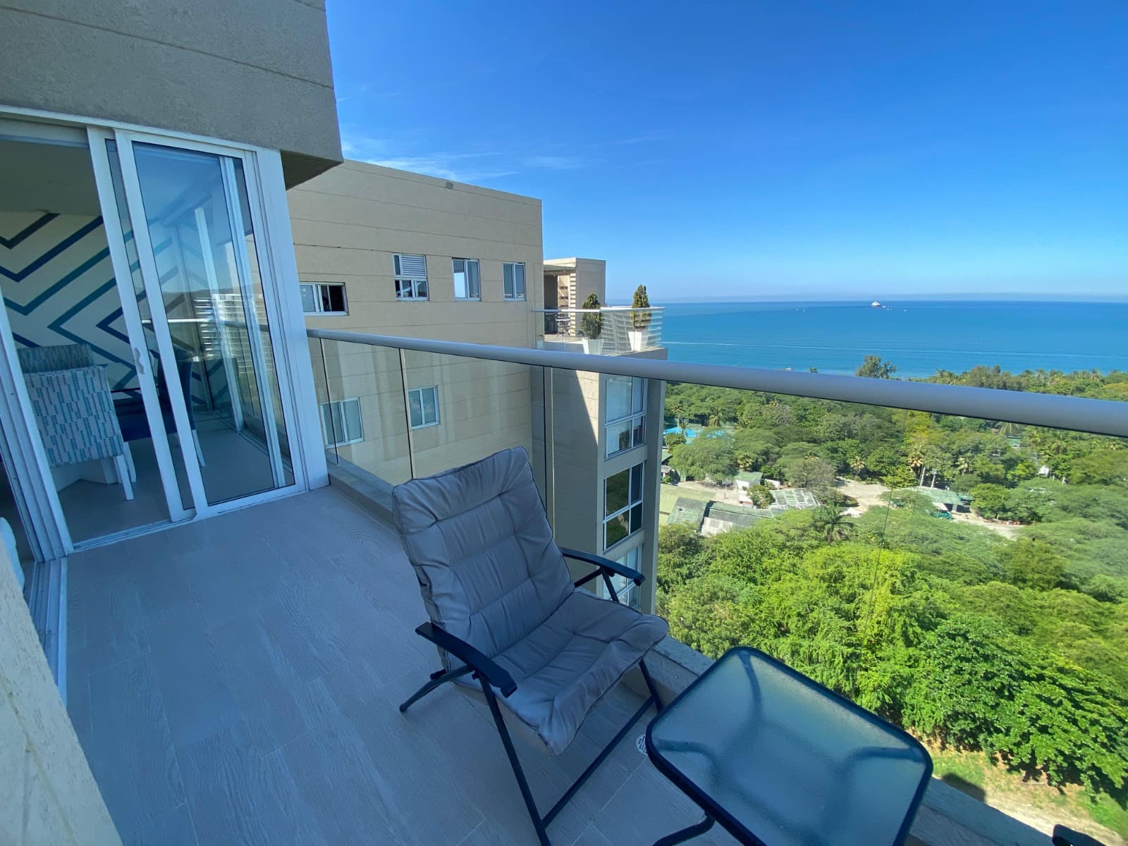 PENTHOUSE EN CONDOMINIO  ZAZUE 