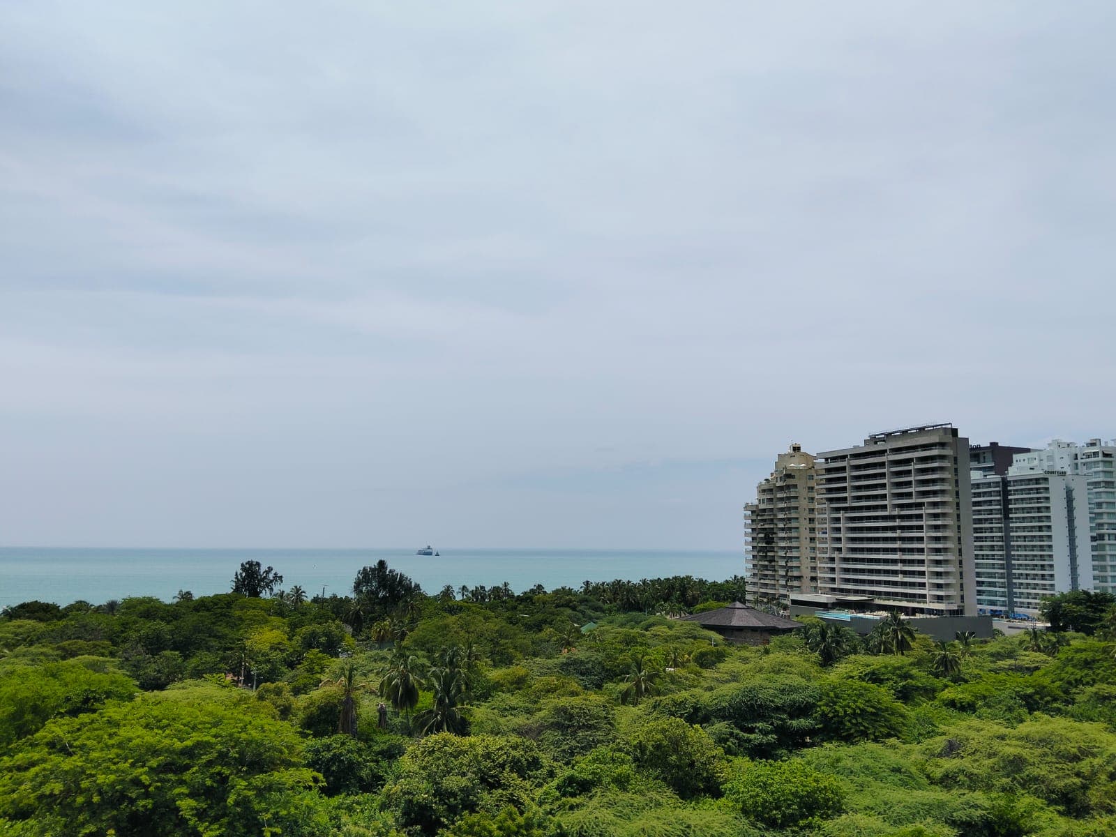 APARTAMENTO EN VENTA ZAZUE CONDOMINIO 
