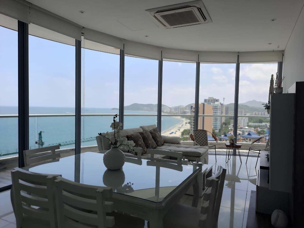 TWO TOWERS PRIMERA LINEA DE PLAYA APARTAMENTO EN VENTA — foto 3